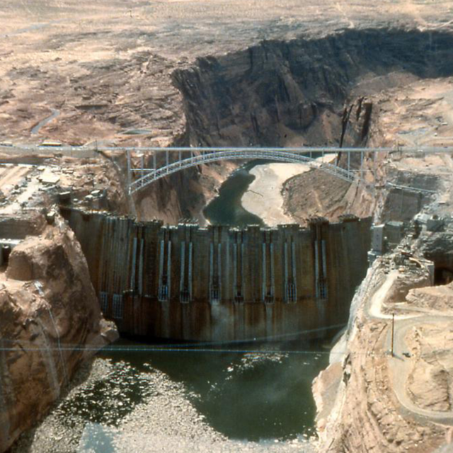 Hoover Dam constructions